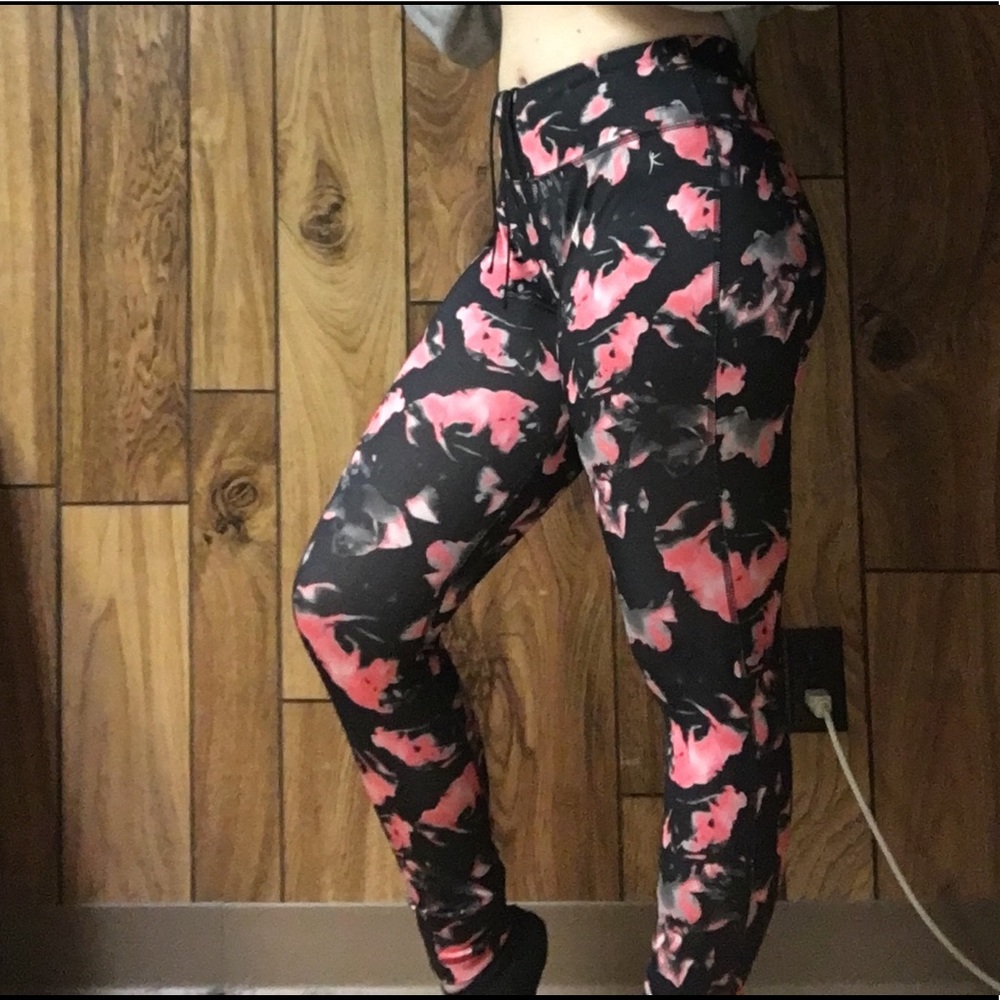 dan skin pink workout leggings